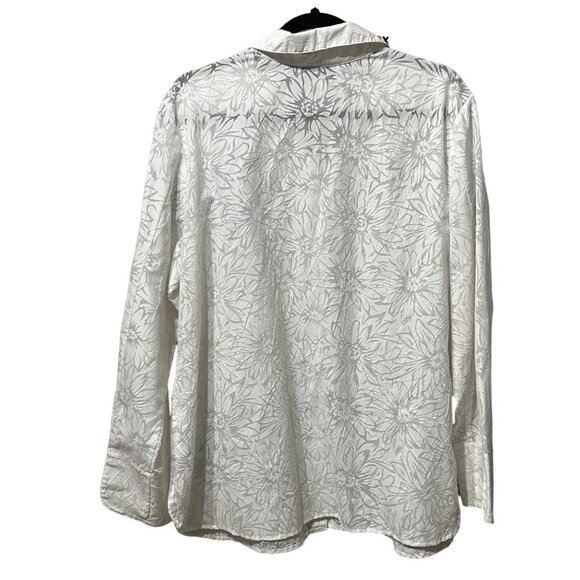Susan Graver Style sz L textured white floral long sleeve button front shirt - Picture 3 of 6
